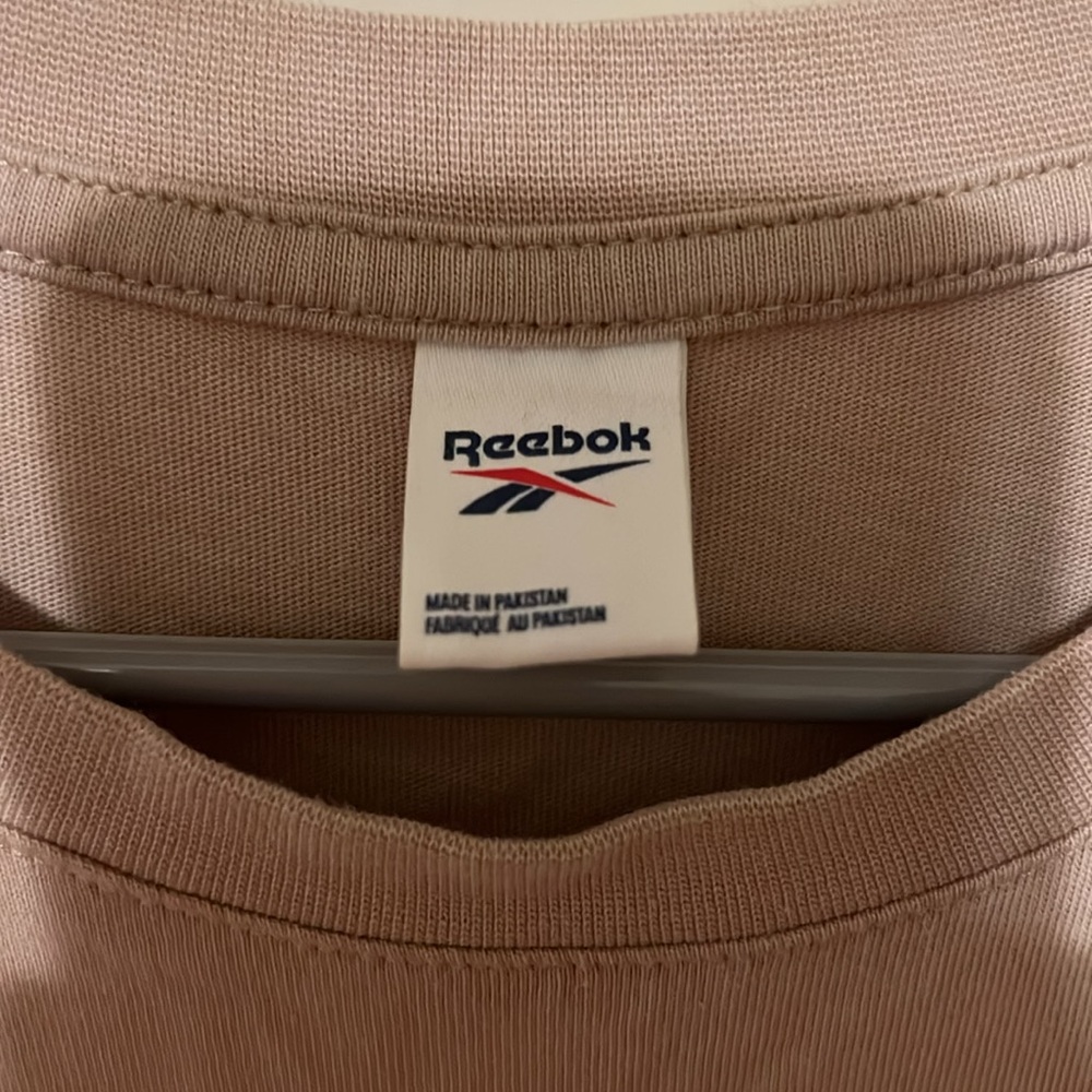 Men’s Reebok Tee - Picture 4 of 6